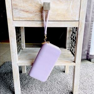 🆕 A New Day Wristlet Wallet